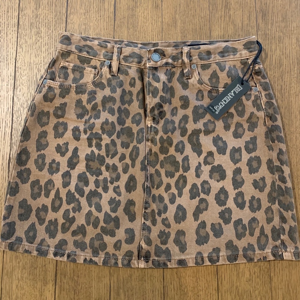 Blank NYC Leopard skirt